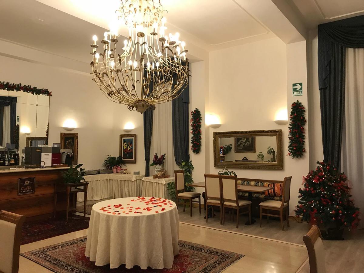 Hotel Alexander Palme Chianciano Terme Extérieur photo