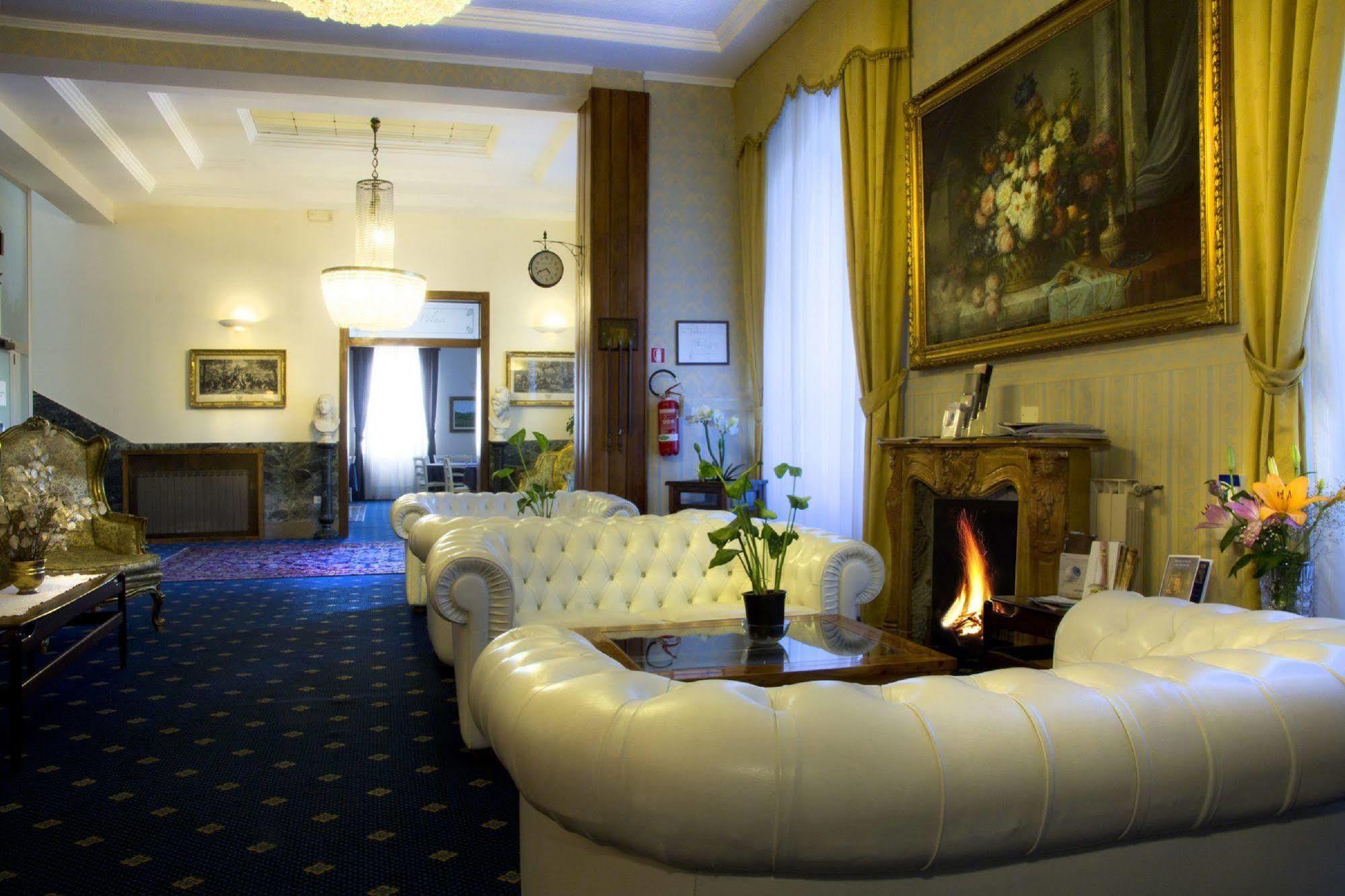 Hotel Alexander Palme Chianciano Terme Extérieur photo