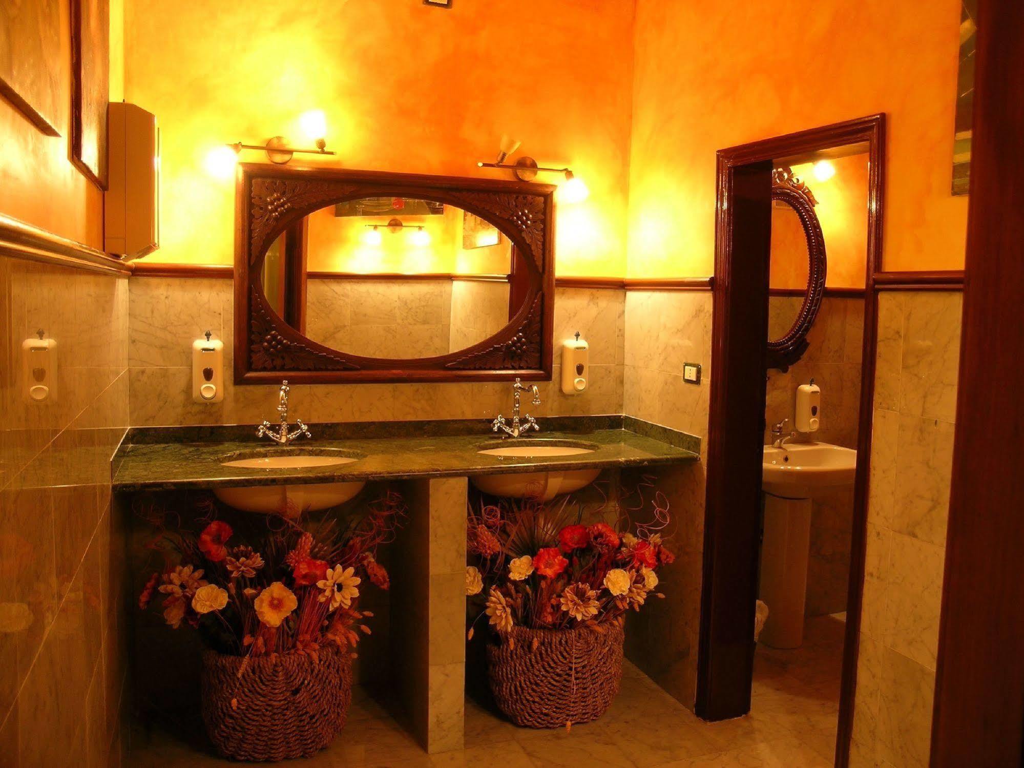 Hotel Alexander Palme Chianciano Terme Extérieur photo
