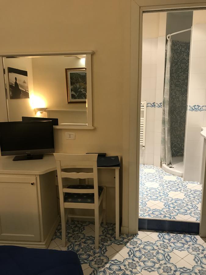 Hotel Alexander Palme Chianciano Terme Extérieur photo